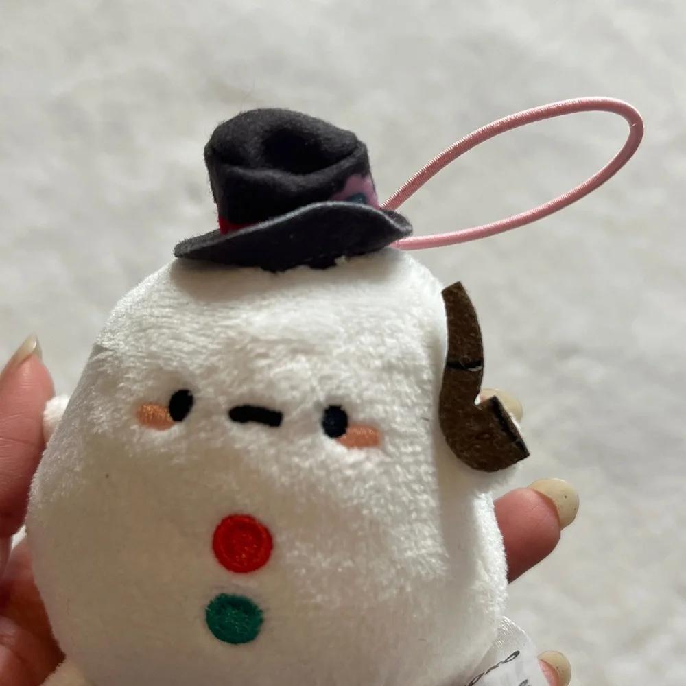Smoko White snowman with smokeePlush Keychain with Hat - Picture 4 of 9